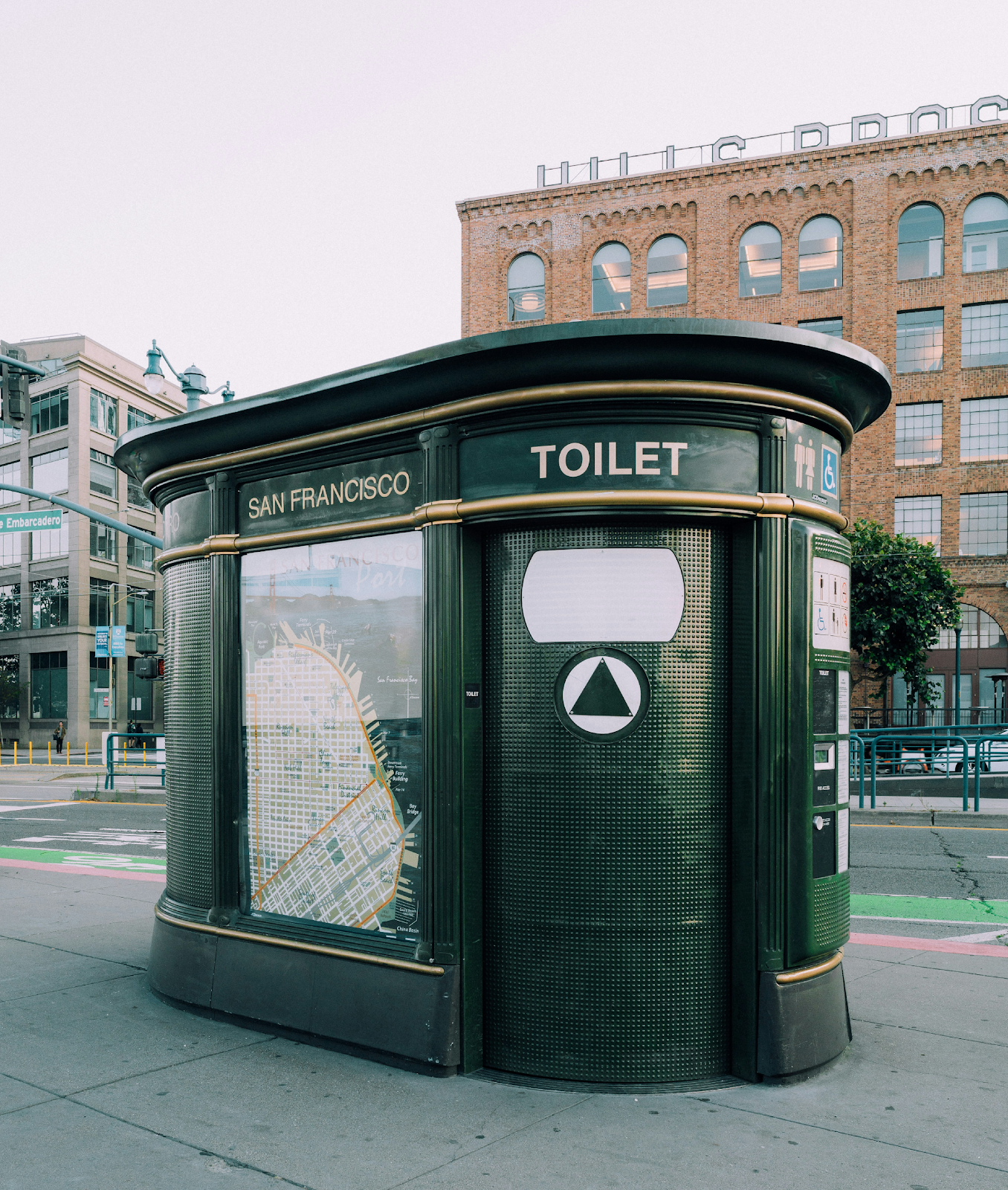 public-toiler